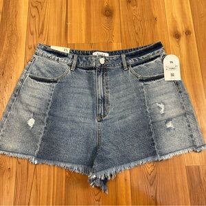 Arula Women’s Unique Two Tone Denim Jean Shorts High Rise Raw Hem NWT 1X Cotton